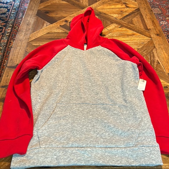 Old Navy Other - Old Navy Gray/ Red Hoodie size xl with stretch